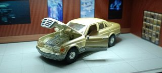Mercedes Benz 560SEL Yonezawa Diapet