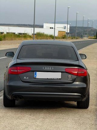 Audi A4 2012 2.0TDI 143CV