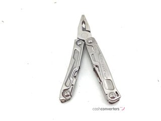 herramienta multiusos leatherman rev