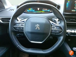 Peugeot 3008 225 e-EAT8 Allure