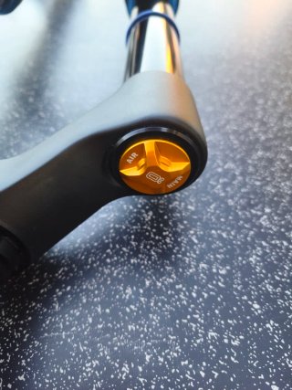 Horquilla Ohlins *NUEVA* RXF36 170mm M2 29"