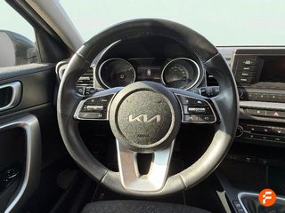Kia Ceed 1.6 MHEV iMT 100kW (136CV) Concept