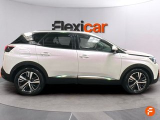 Peugeot 3008 225 e-EAT8 Allure