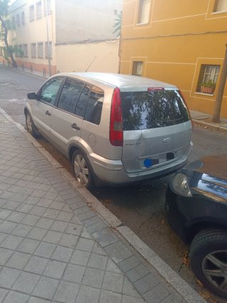 Ford Fusion + 2003