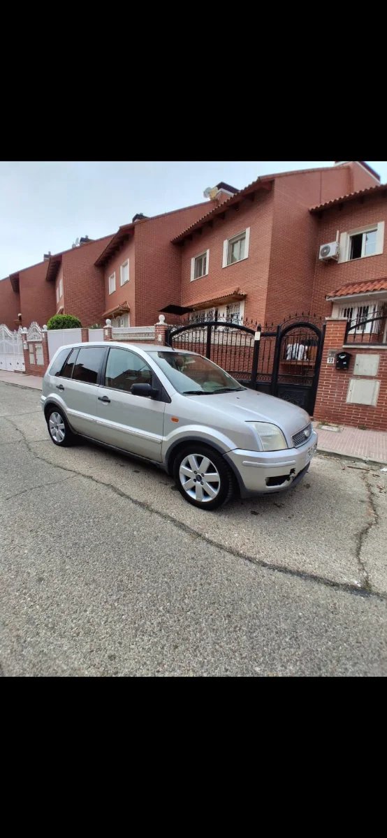 Ford Fusion + 2003 - foto 1