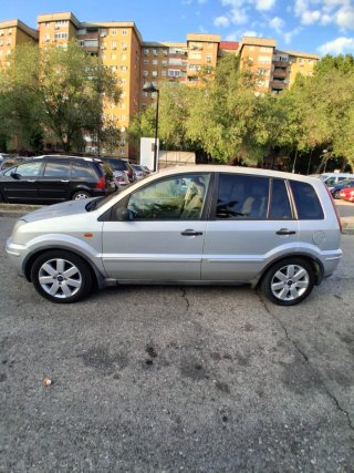 Ford Fusion + 2003