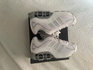 Adidas Megaride O1 W JQ2292 Nuevas