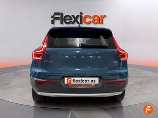 Volvo XC40 2.0 B3 G Core Auto