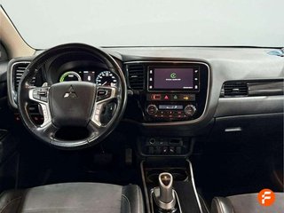 Mitsubishi Outlander 2.0 PHEV Kaiteki Auto 4WD