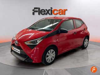 Toyota Aygo 1.0 70 x-play