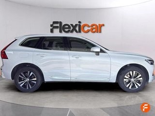 Volvo XC60 2.0 T8 AWD Momentum Auto