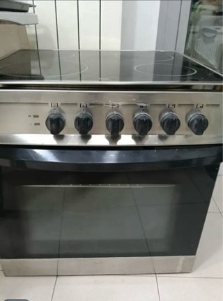 Horno e inducción Teka como nuevos