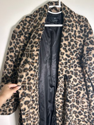 Stradivarius Abrigo Animal Print Leopardo Trendy