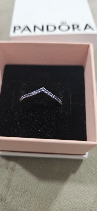 Anillo Pandora V circonitas azules talla 54