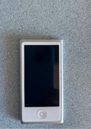 iPod Nano 7ª Gen 16GB Plata