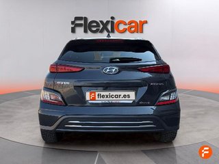 Hyundai Kona 100kW EV Maxx