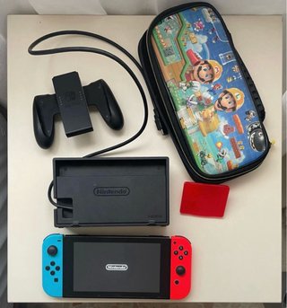 Nintendo Switch Azul y Rojo