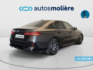 BMW i5 eDrive40 250 kW (340 CV)