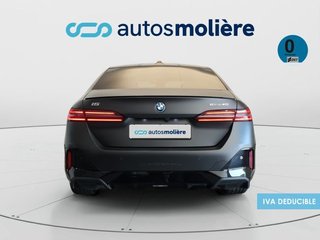 BMW i5 eDrive40 250 kW (340 CV)
