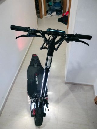 Patinete eléctrico ROVOMON
