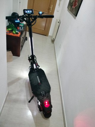 Patinete eléctrico ROVOMON