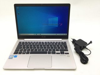 pc portatil asus zenbook