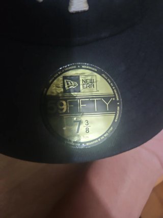 Gorra New Era Yankees Talla 7 ⅜ Negra