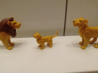 Familia de leones Playmobil UU
