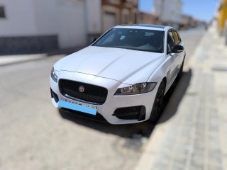 Jaguar XF 2016