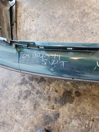 Paragolpes Trasero Skoda Octavia I Familiar
