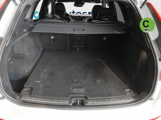 Volvo XC60 D4 R-Design Auto 140 kW (190 CV)