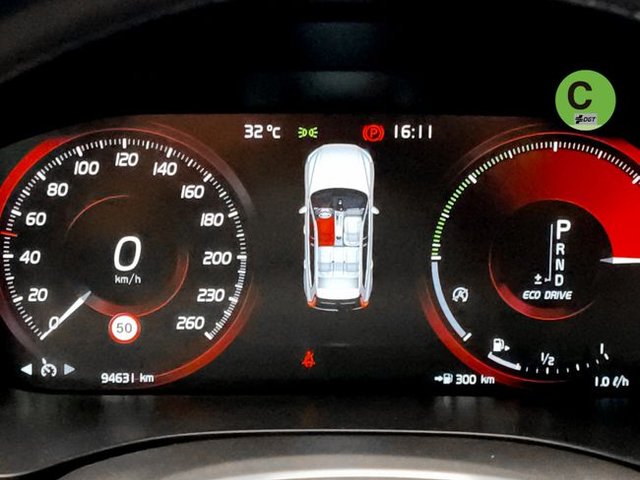Volvo XC60 D4 R-Design Auto 140 kW (190 CV)