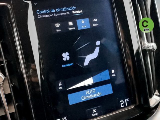 Volvo XC60 D4 R-Design Auto 140 kW (190 CV)