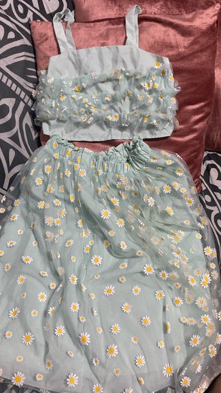 Conjunto niña flores margarita T12