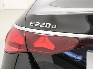 MERCEDES E-CLASS E 220 D