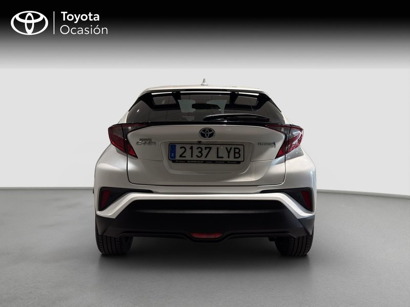 Toyota C-HR 2022, foto 4
