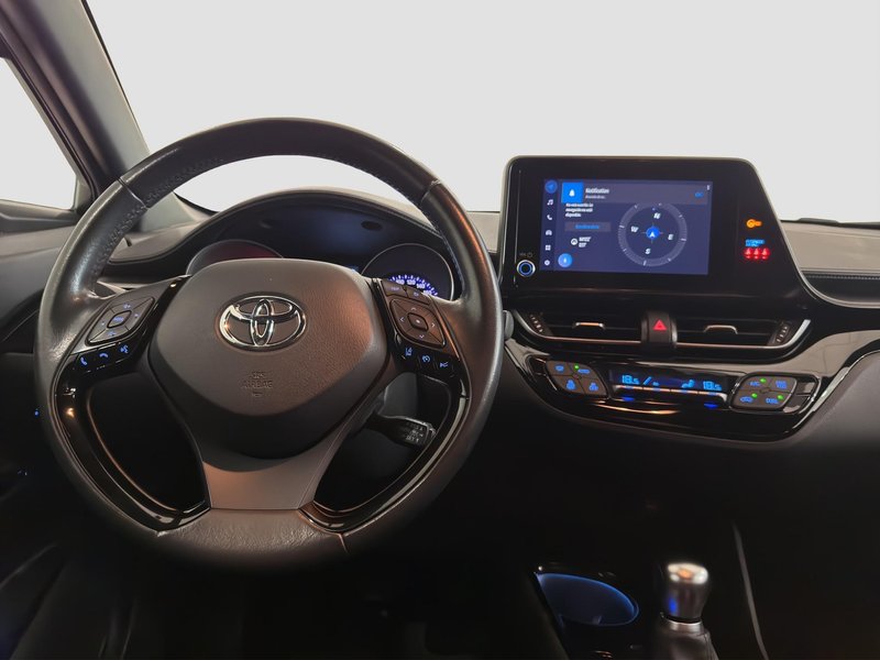 Toyota C-HR 2022, foto 9