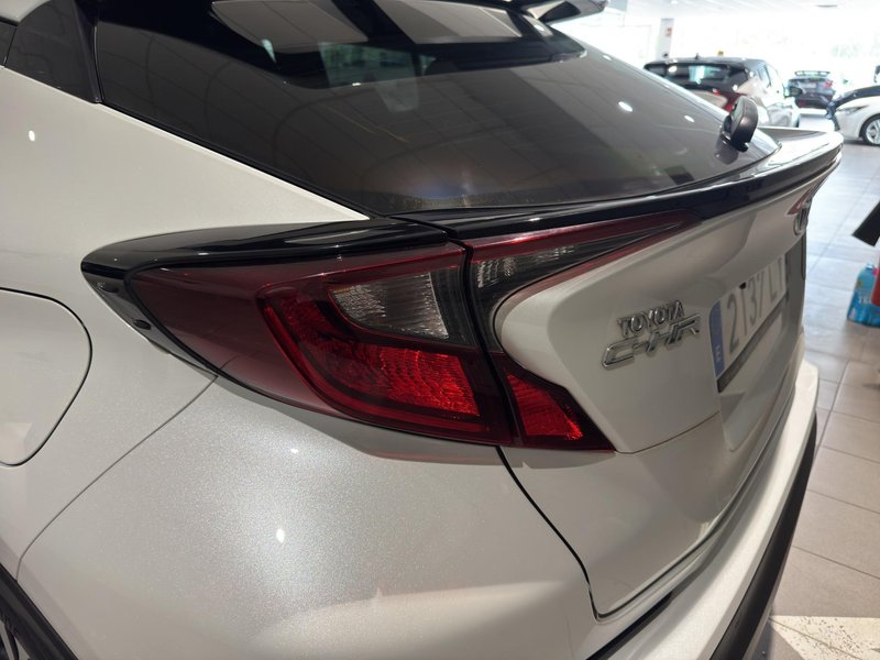 Toyota C-HR 2022, foto 30