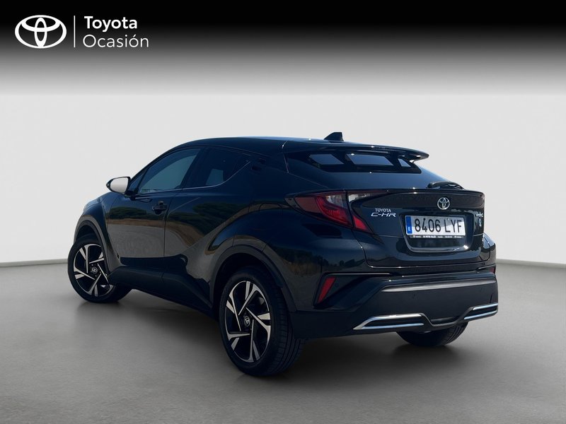 Toyota C-HR 2.0 180H Advance 2022, foto 2