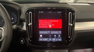 VOLVO XC40 2.0 B3 MHEV CORE DCT 163 5P