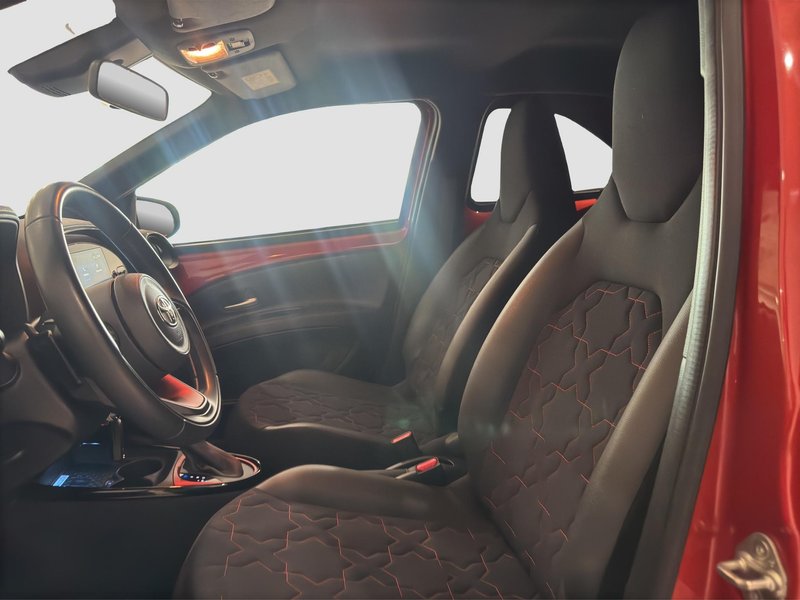 Toyota Aygo 2022, foto 12