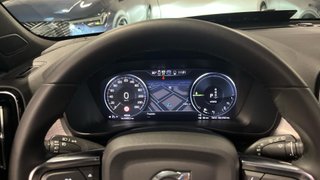 VOLVO XC40 1.5 T4 RECHARGE CORE DCT 211 5P
