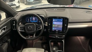 VOLVO XC40 2.0 B3 CORE AUTO 163 5P