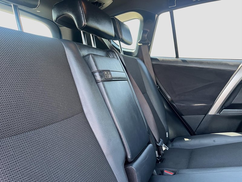 Toyota RAV4 2018, foto 7