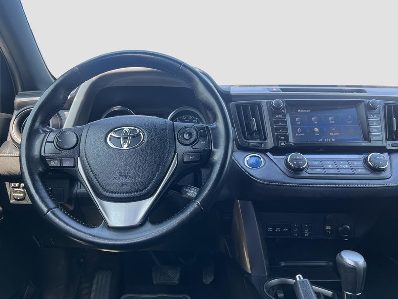 Toyota RAV4 2018, foto 8