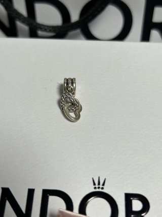Pulsera Pandora Original con 2 Charms