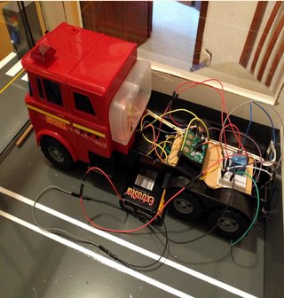 Maqueta Arduino Re-programable Mega 2560