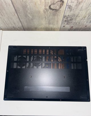 Acer Nitro V15 RTX 4060 Ryzen 7 Gaming
