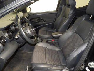 TOYOTA Yaris 1.5 120H Style Plus
