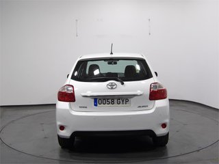 TOYOTA Auris 1.4 D-4D Luna Plus M/M